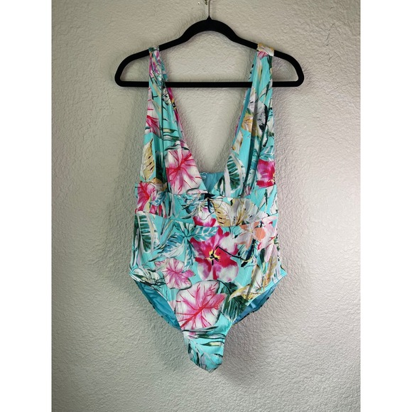Coastal Waves Floral One Piece Swimsuit Plunge V Neck 2X - Picture 1 of 3